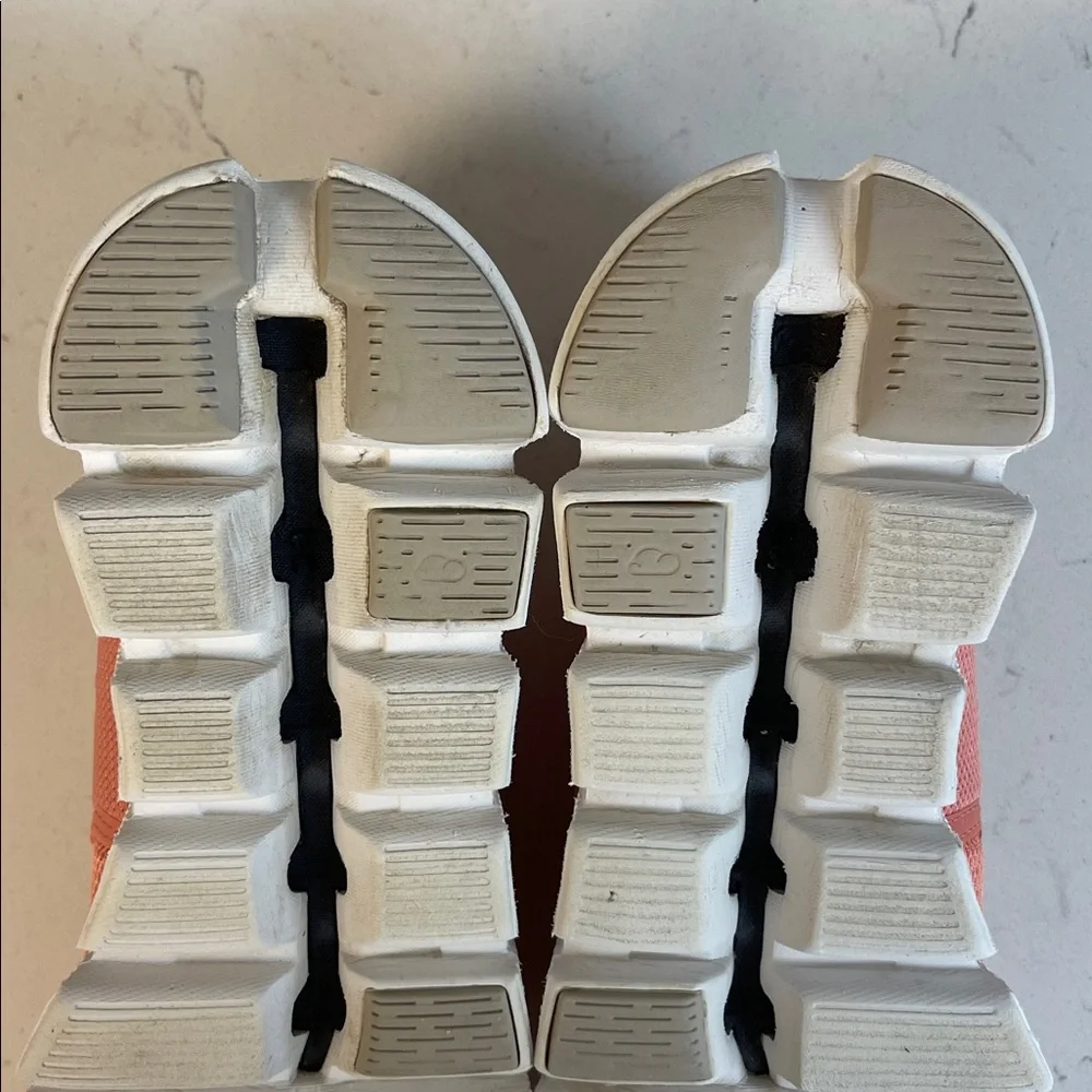 On Running On Cloud 5 Sneakers Women's Flamingo/Pearl Size 6.5 - Picture 16 of 17